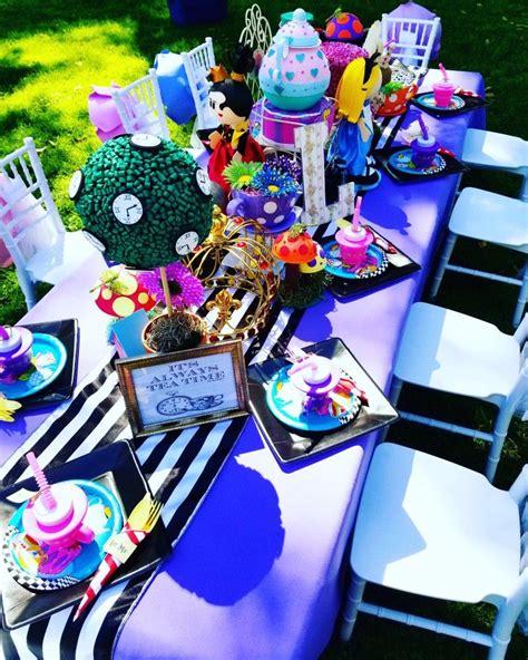 Pin By Dashing Parties On Alice In Wonderland Tea Party Mad Hatter
