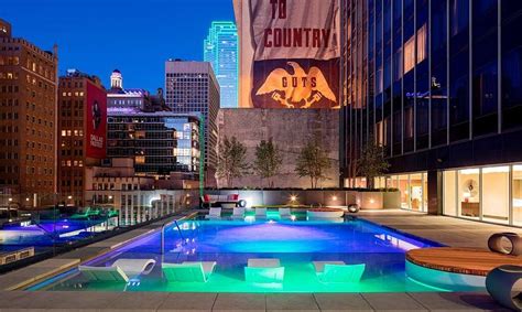 Hilton Garden Inn Downtown Dallas Pool Pictures And Reviews Tripadvisor