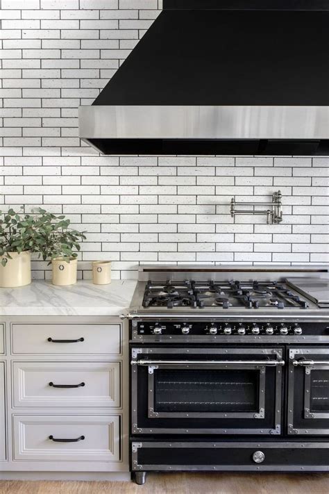 Youll Want To Recreate These Creative Subway Tile Ideas In Your Own
