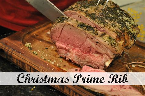 A tender, juicy prime rib roast is the perfect christmas dinner centerpiece. Christmas Prime Rib