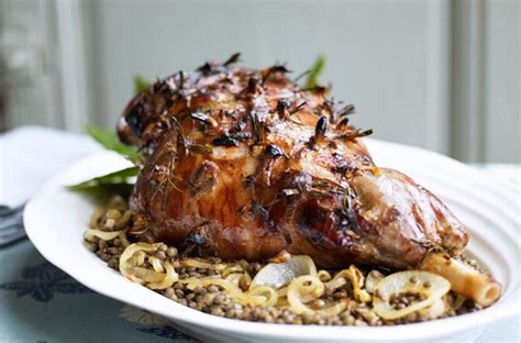 Easter 2021 is nearly upon us (good friday is 2 april and easter sunday is 4 april, btw), so it's time to start thinking about all your favourite easter foods. Wine and Easter lamb - Food matching - Decanter