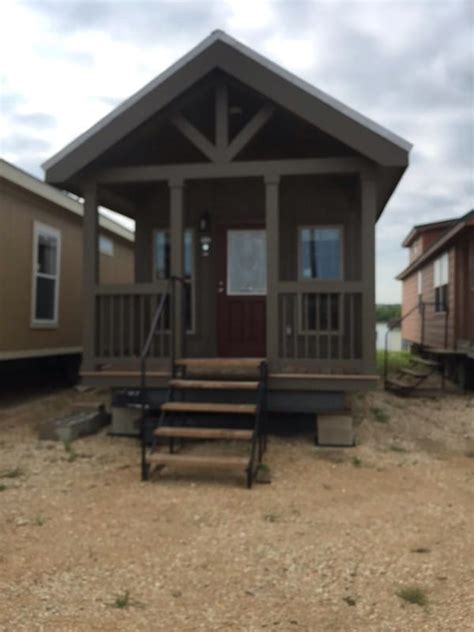 This Tiny Bunkhouse Is Looking For A New Owner Tiny Houses