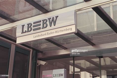 Firmenzeichen An Einem Gebäude Der Landesbank Baden Württemberg