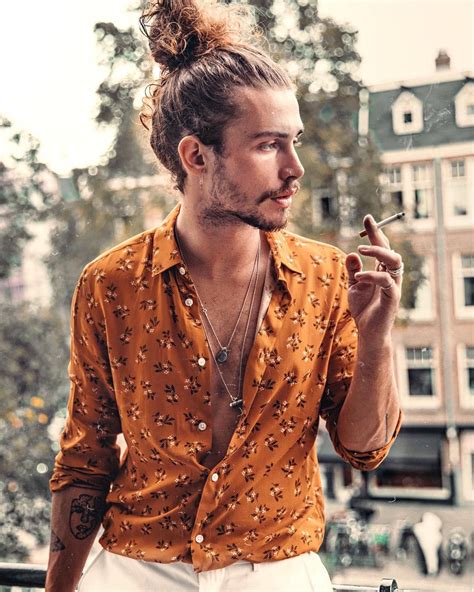 Modern Hippie Outfits For Guys