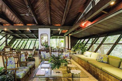 He showed an early interest in architecture and went to study in barcelona — spain's most modern city at the time — circa 1870. Experience National Artist for Architecture Pablo Antonio ...