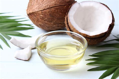 11 Amazing Skin And Beauty Uses For Coconut Oil Blog Huda Beauty