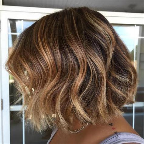 These are 21 most sassiest short hairstyles with highlights and lowlights for modern women to try out this season. 20 Ideas of Honey Balayage Highlights on Brown and Black Hair
