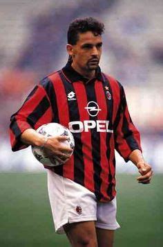 I repeat that this is just a page dedicated to him and unfortunately your messages will never reach the recipient, since neither do we have direct. Roberto Baggio | レプリカ ユニフォーム、サッカー、バッジョ