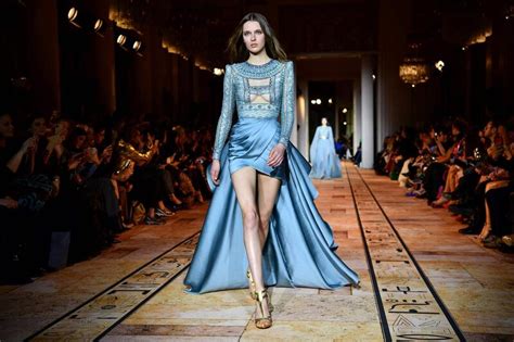Paris Haute Couture Week Zuhair Murad Pays Homage To Ancient Egypts Queens In Collection