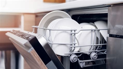 The Best Way To Load Your Dishwasher According To An Expert