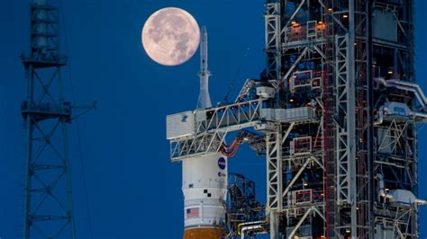 美「遊隼號」登月失敗 Nasa宣布人類重返月球計畫延後約1年 太報 Line Today