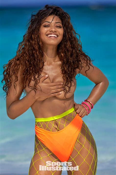Danielle Herrington 2018 Bahamas Danielle Herrington Swimsuits Sports Illustrated Swimsuit