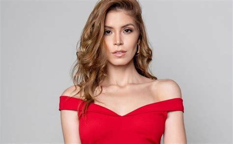 Miss Universo Lola De Los Santos Representante De Uruguay Orgullosa De Su Bisexualidad