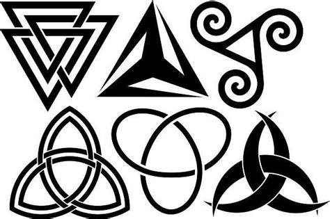 They can also be a symbol of eternal life. Easy tattoos - Google Search | Celtic tribal tattoo ...