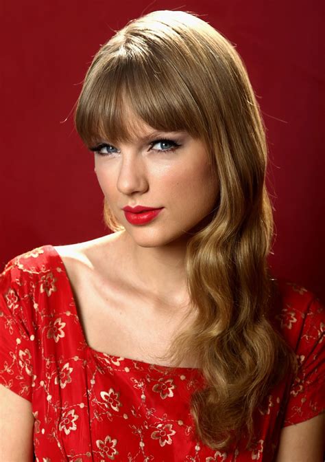 Taylor Swift Pictures Taylor Swift Matt Sayles Portrait Session In