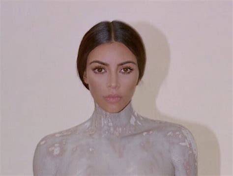 Kim Kardashian Defends Maga Kanye On Twitter Gets Naked On Instagram Photos Page 3 Of 5