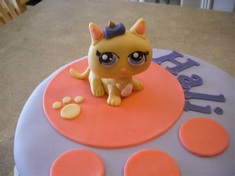 Sprinklebelle Littlest Pet Shop Cake