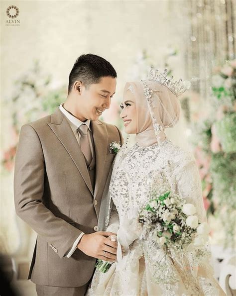 Pernikahan Bukan Mewah Tapi Berkah Pernikahan Foto Perkawinan Pose Perkawinan