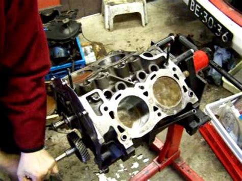 There are no current engines that can power a twin in. Ford Transit Mk1 1.7 V4 pistons.mov - YouTube