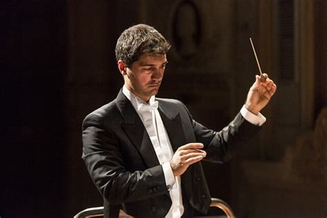 Examining The Role And Importance Of Conductors In Orchestras The
