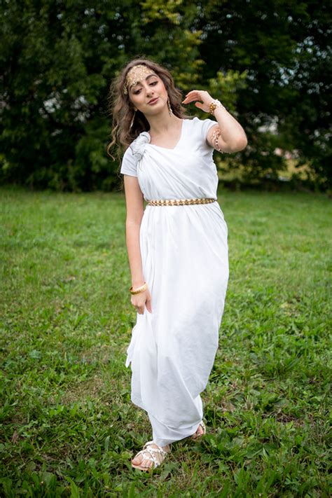 Absolutely Aya By Aya Sellami Diy Greek Goddess Costume
