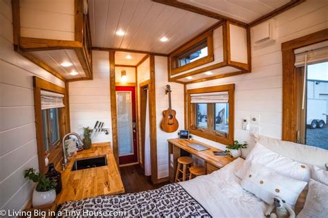 Make Your Own Tiny House On Wheels Best Design Idea