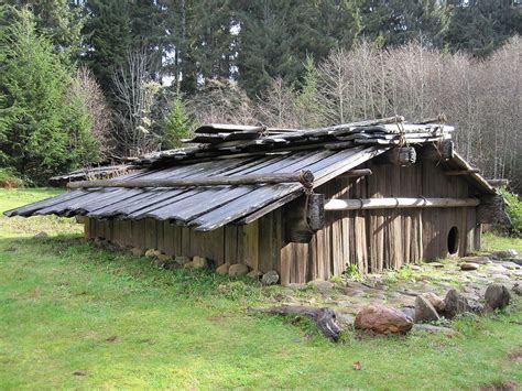 Plank House Los Pueblos Indígenas Del Noroeste Del Pacífico