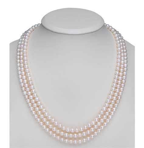 White Round Pearls Necklace Set Mangatrai Pearls Jewellers