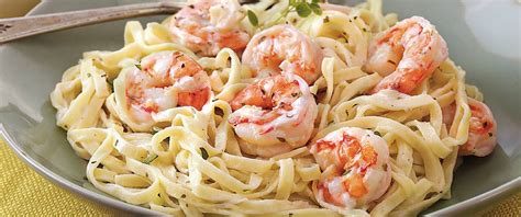 She offered advice on a midcentury radio show. Creamy Garlic Shrimp and Pasta recipe from Betty Crocker