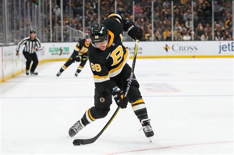 Its Time For Bruins David Pastrnak To Cross The Finish Line