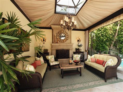 Your Guide To Attractively Cozy Outdoor Living Room