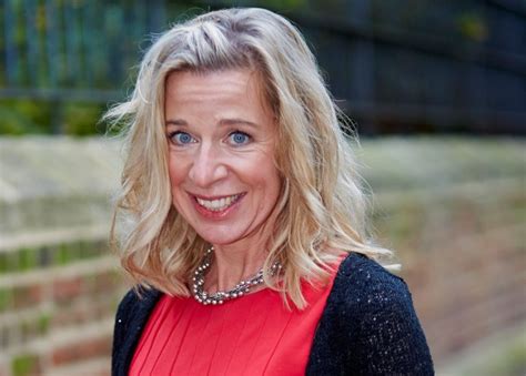 13 hours ago · controversial british commentator katie hopkins will be deported from australia for bragging about flouting hotel quarantine rules, says the government. Katie Hopkins causes outrage by saying gunships should be used on migrants | Metro News