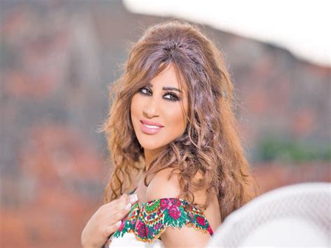 نجوى كرم بين مؤيّد ومعارض بعد إطلاق أغنيتها الجديدة دني يا دنا جريدة الجريدة الكويتية