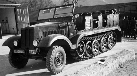 Sdkfz 61 German 5ton Medium Halftrack Artillery Tractor World War