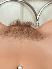 Vanessa Scott Strips Naked In Her Bedroom Hairymania Com