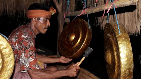 Christmas Gongs Ancestral Music And The Catholic Church In Sumba