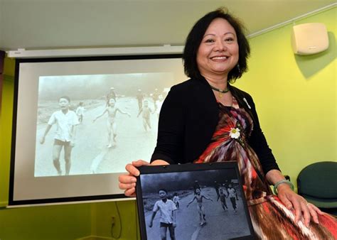 Censorship Row Facebook Reinstates Iconic “napalm Girl” Photo Updated