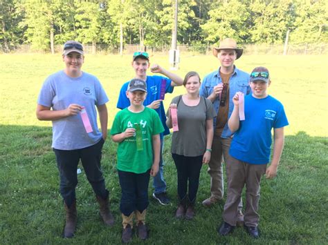 4 H News Smith County 4 H Wildlife Judging Team Competes At Regional