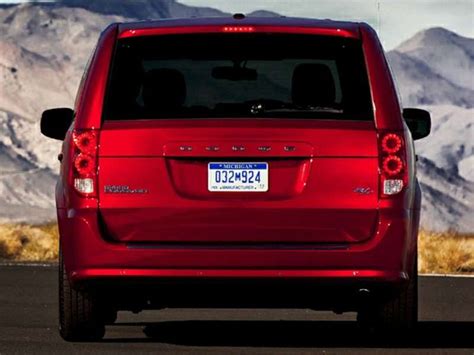 10 Things You Need To Know About The 2016 Dodge Grand Caravan Autobytel