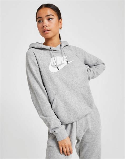 Find mens hoodies at nike.com. Shop den Nike Esssential Hoodie Damen in Grau