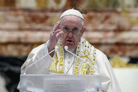 In Easter Address Pope Francis Calls For Peace For Pandemic Tested World