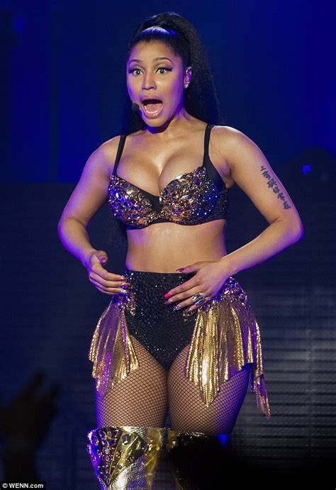 Nicki Minaj Causes Jaws To Drop As She Brings Her World Tour To