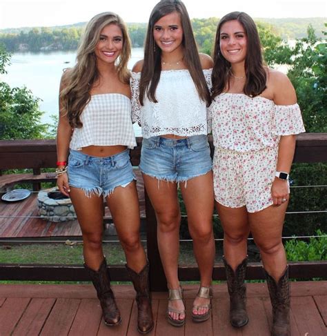 What To Wear To A Summer Country Concert