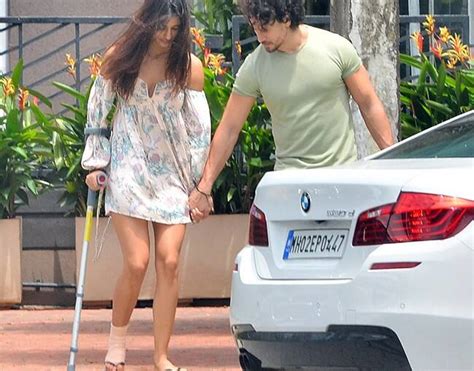 Tiger Shroff Taking Care Of Injured Girlfriend Disha Patani Is Strictly