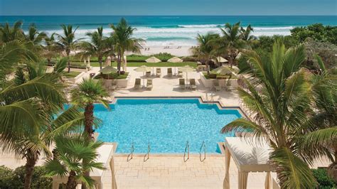 Отель sematan palm beach resort 3* расположен в малайзии по адресу: Palm Beach Resort | Luxury Hotel | Four Seasons Palm Beach ...