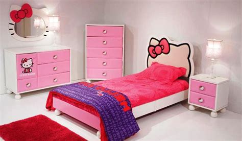 Hello kitty bedding and decorations: 25 Hello Kitty Bedroom Theme Designs | HomeMydesign