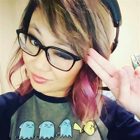 Find over 100+ of the best free profile images. Polygamer #55: Twitch streamer SeriouslyClara | Polygamer