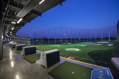 Escape The Cold With These Nifty Indoor Golf Venues Around Northern