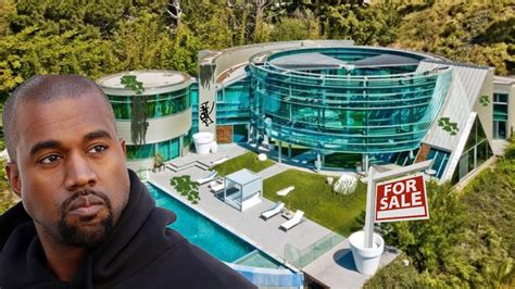 Abandoned Celebrity Mansions That Can T Sell For Any Price Vcbela