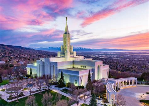 Bountiful Temple Sunset Across The Valley